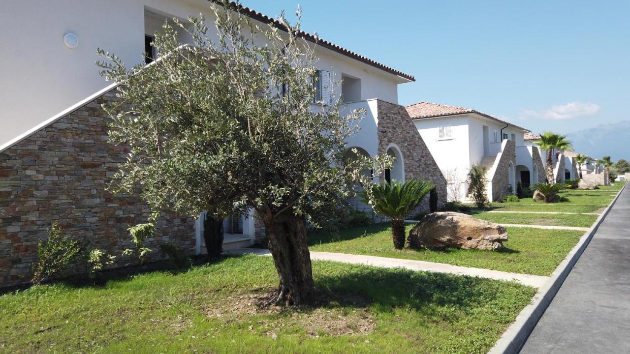 Apartment A Suara Linda *